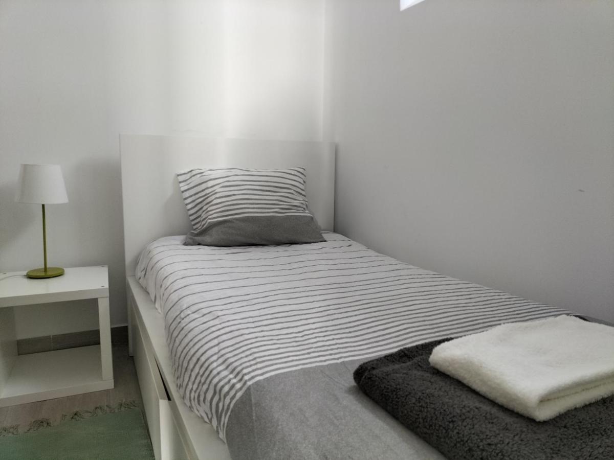 Cozy Flat In Arroios * Lissabon